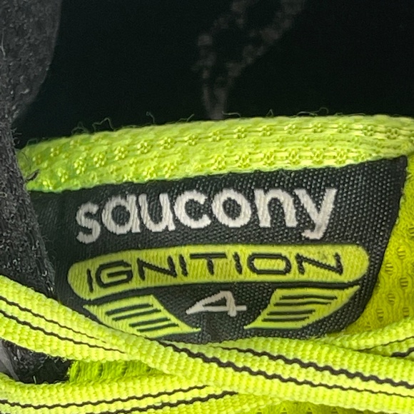Saucony Shoes Men's 11.5 Athletic gym-shoes Ignition 4 grid - Picture 2 of 15